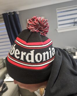 Aberdon Winter Hat Black, Red and white