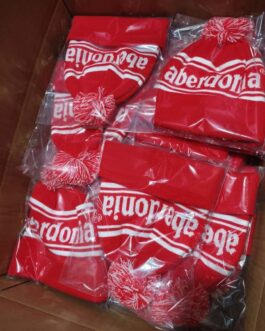 Aberdon winter hat Red and White One Size read below